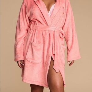 Victoria’s Secret short Cozy Pink Women's Robe